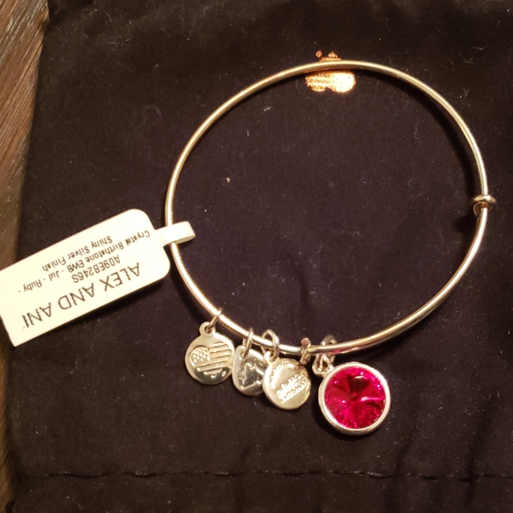 🆕️NWT Alex and Ani Ruby birthstone bracelet